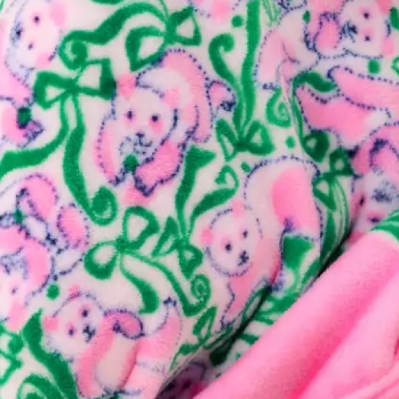 Lilly Pulitzer Blanket! - Picture 4 of 7
